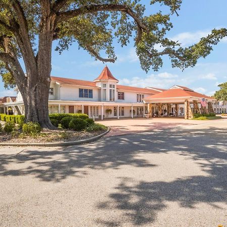 Gulf Hills Hotel & Retreat On The Water Ocean Springs Exterior photo